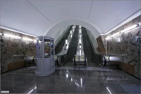 Семеновская станция метро