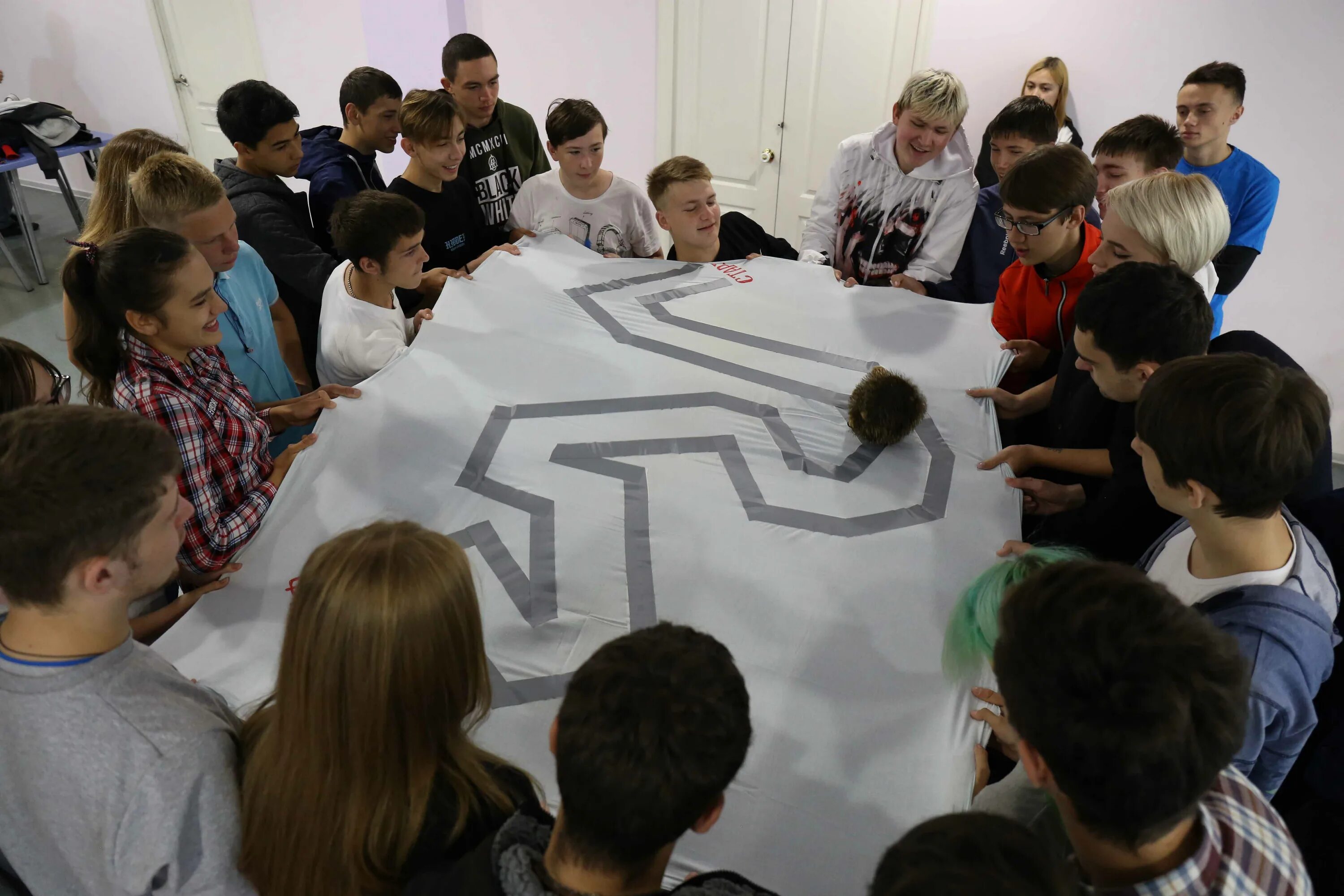 Волонтеры самоуправления. Волонтер в детском лагере. Школы москвы. Детские организации в россии. Презентация студенческого совета.