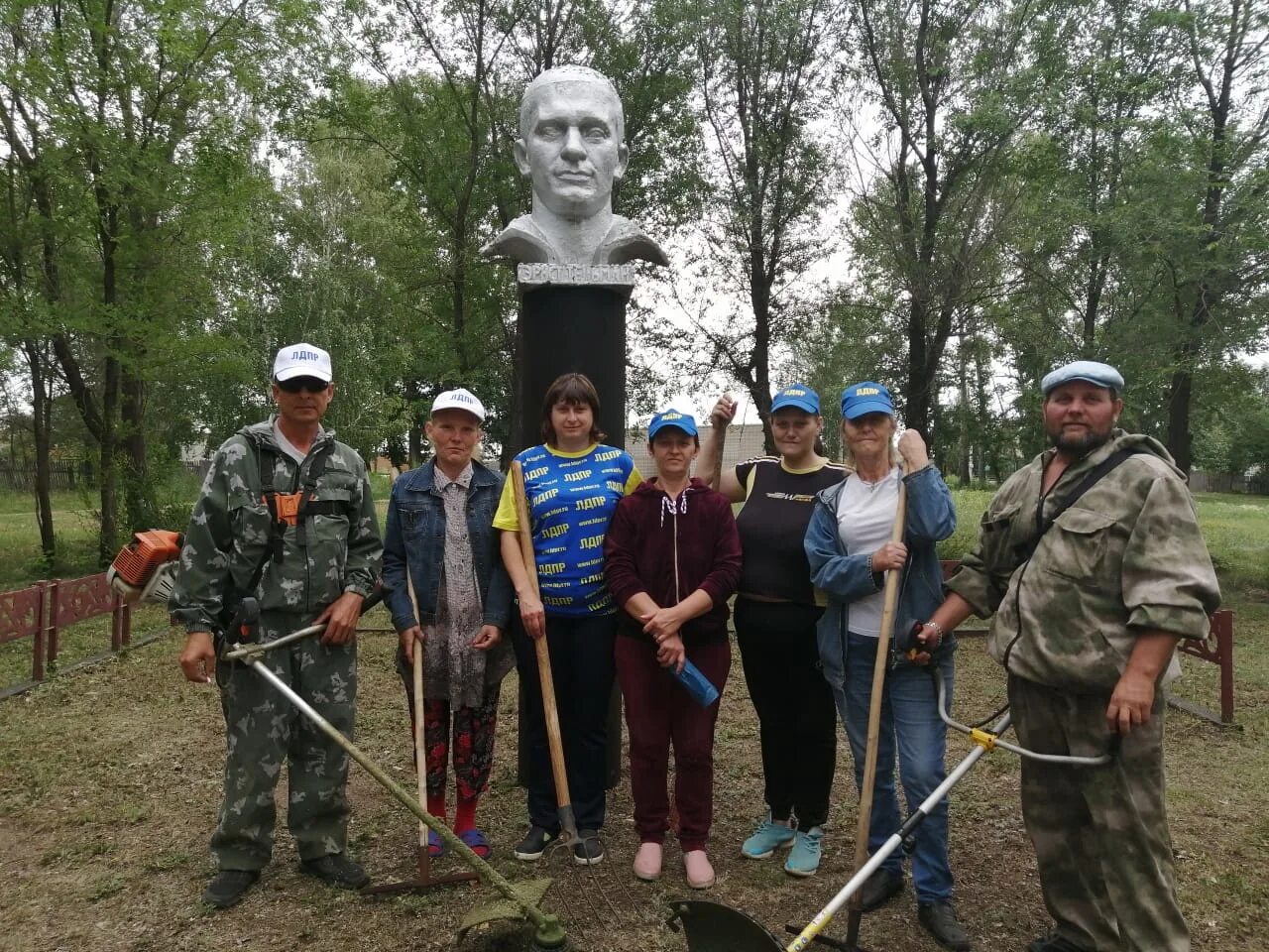 Село ракиты михайловский район. Село Ракиты Алтайский край. Ракиты Михайловский район Алтайский край. Село Ракиты Михайловского района. Село Ракиты Алтайский край Рубцовский район.