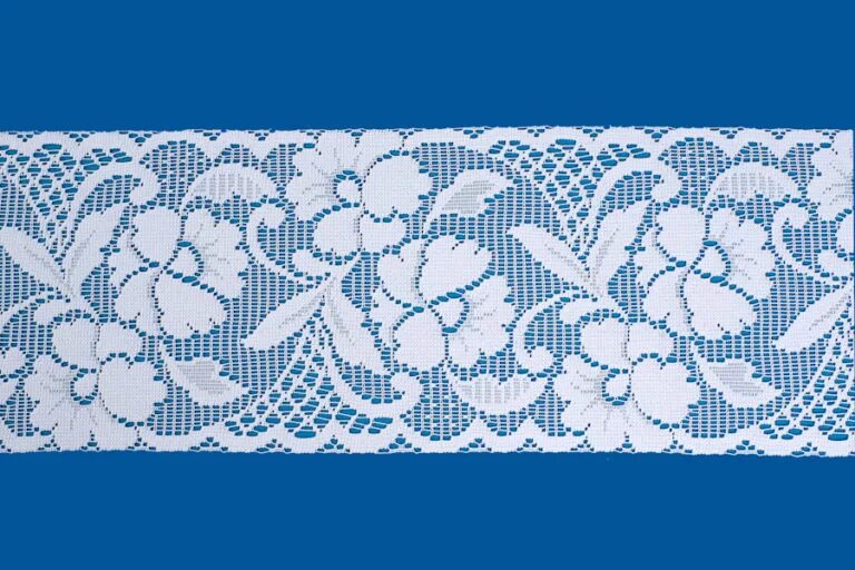 Вологодское кружево кружевница. Фабрика кружево. Северные узоры вологда фабрика кружевная. Кружевной завод. Кружевной завод.