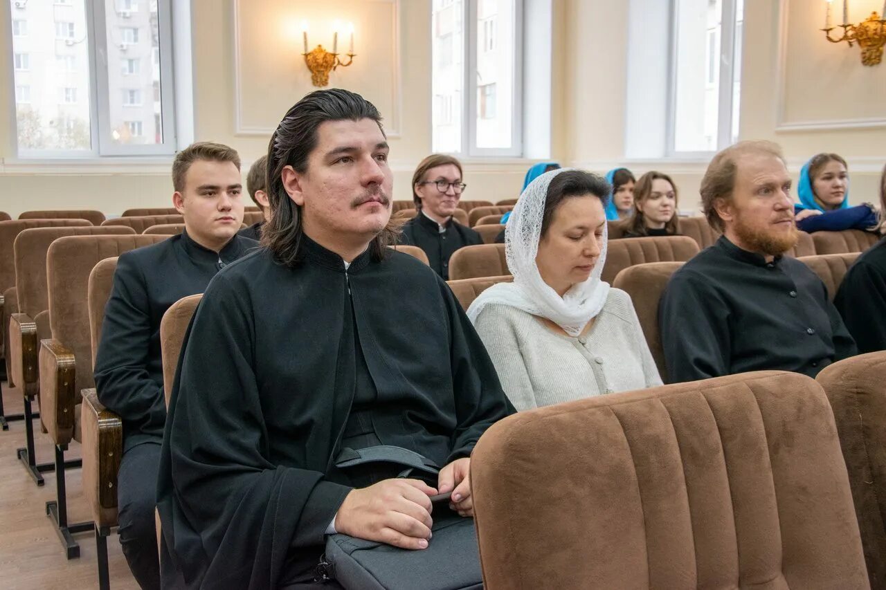 Преподаватель духовной академии