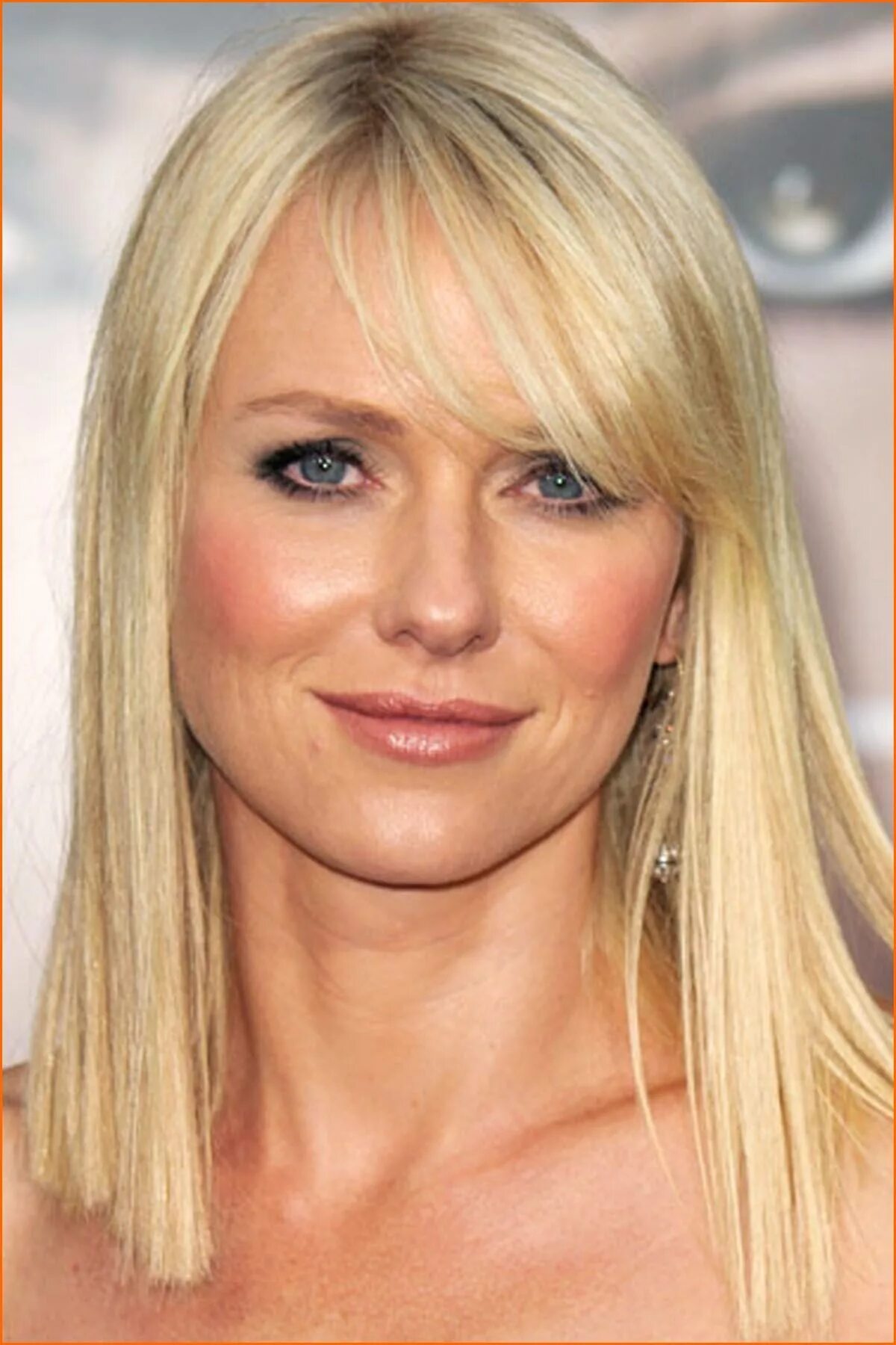 каре на прямой пробор без челки. прямые тонкие волосы. гвинет пэлтроу стрижка каре. каре блант боб 2021. натали портман стрижки на средние волосы.