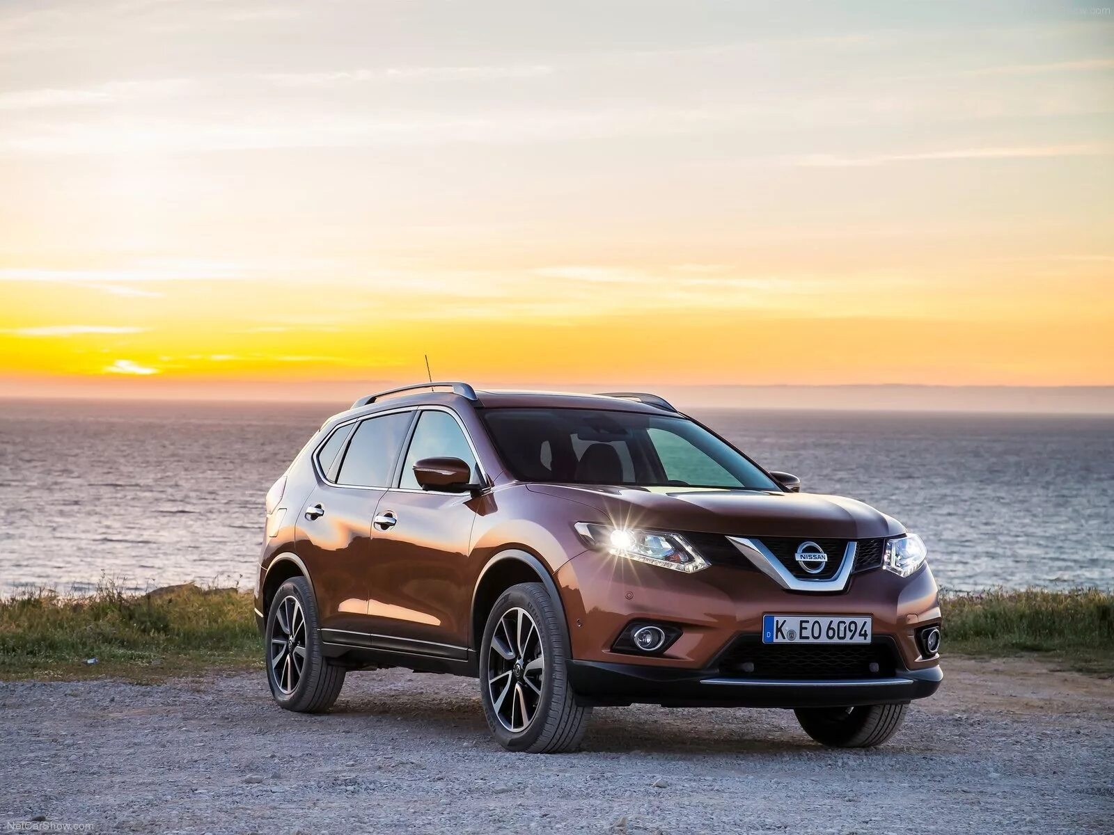 Ниссан машина страна. Nissan x-Trail 2015. Nissan x-Trail 2017. Ниссан икстрейл 2015. Nissan x-Trail 2014.