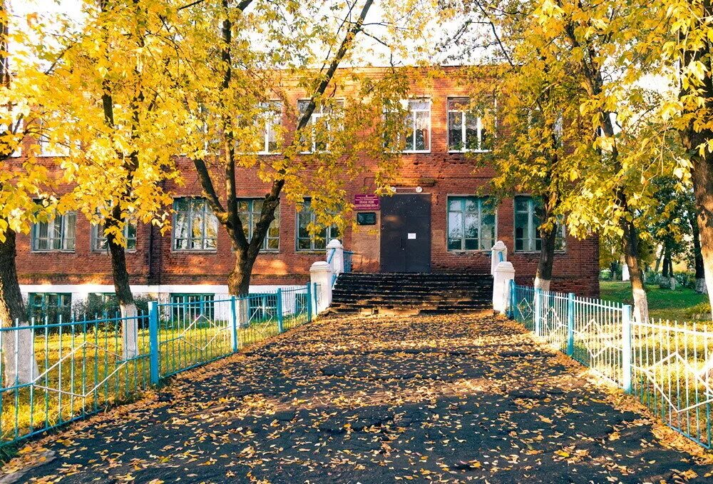 Школа 3 сергач. Мбоу сергачская сош 3. Сергач 5. Музыкальная школа сергач. Сайт мбоу сергачская сош 5.