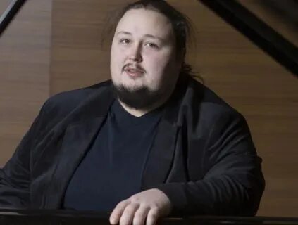 Сын никаса сафронова фото