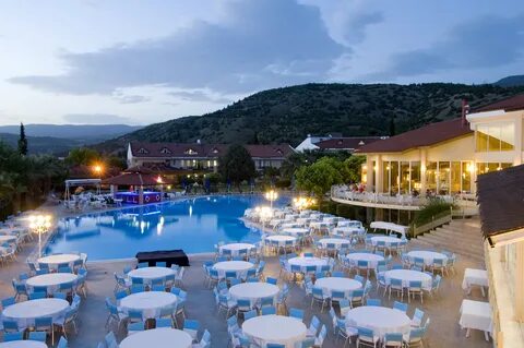 River hotel 4