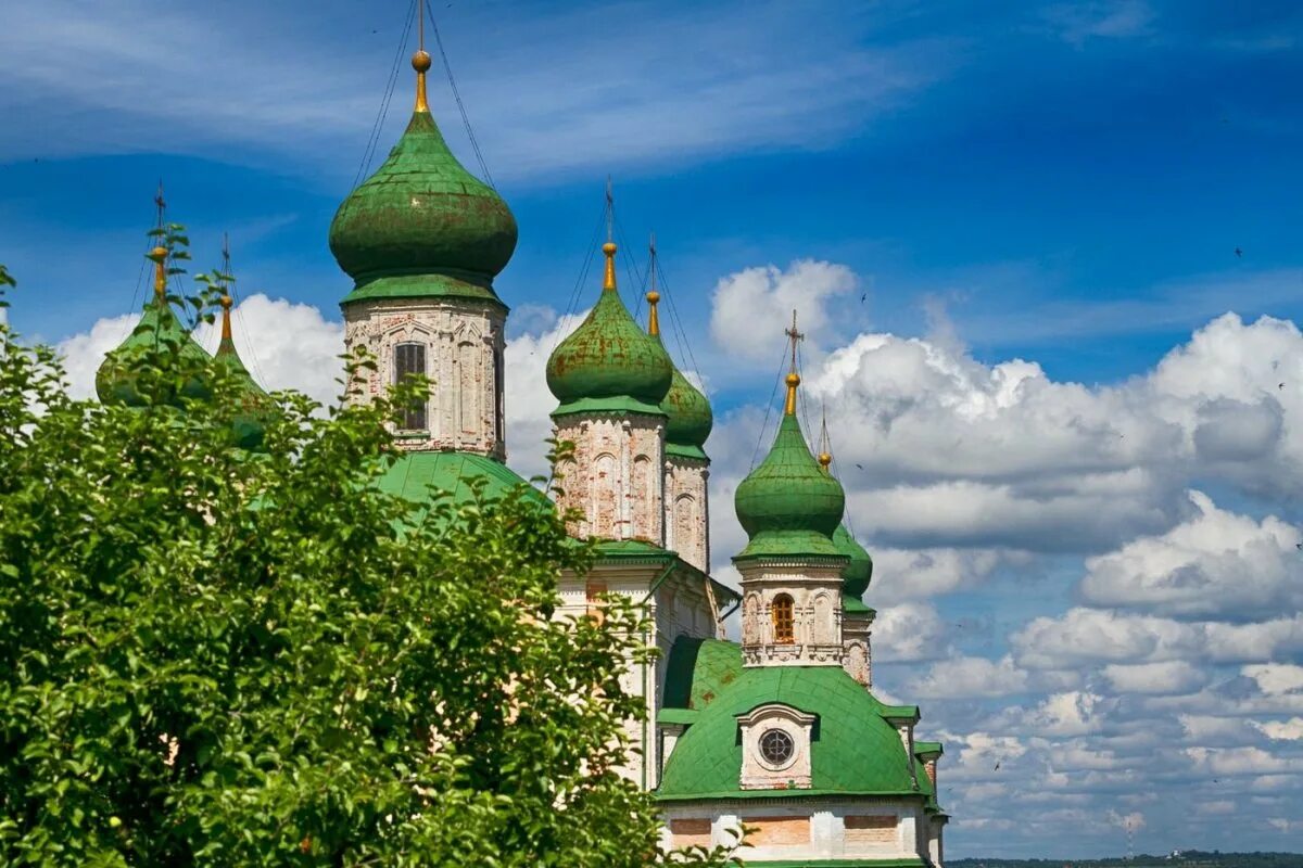 Город переславль залесский. Залесский Переславль Залесский. Переславль Залесский золотое кольцо России. Переяслав достопримечательности Переславль Залесский. Достопримечательности города Переславль Залесский.