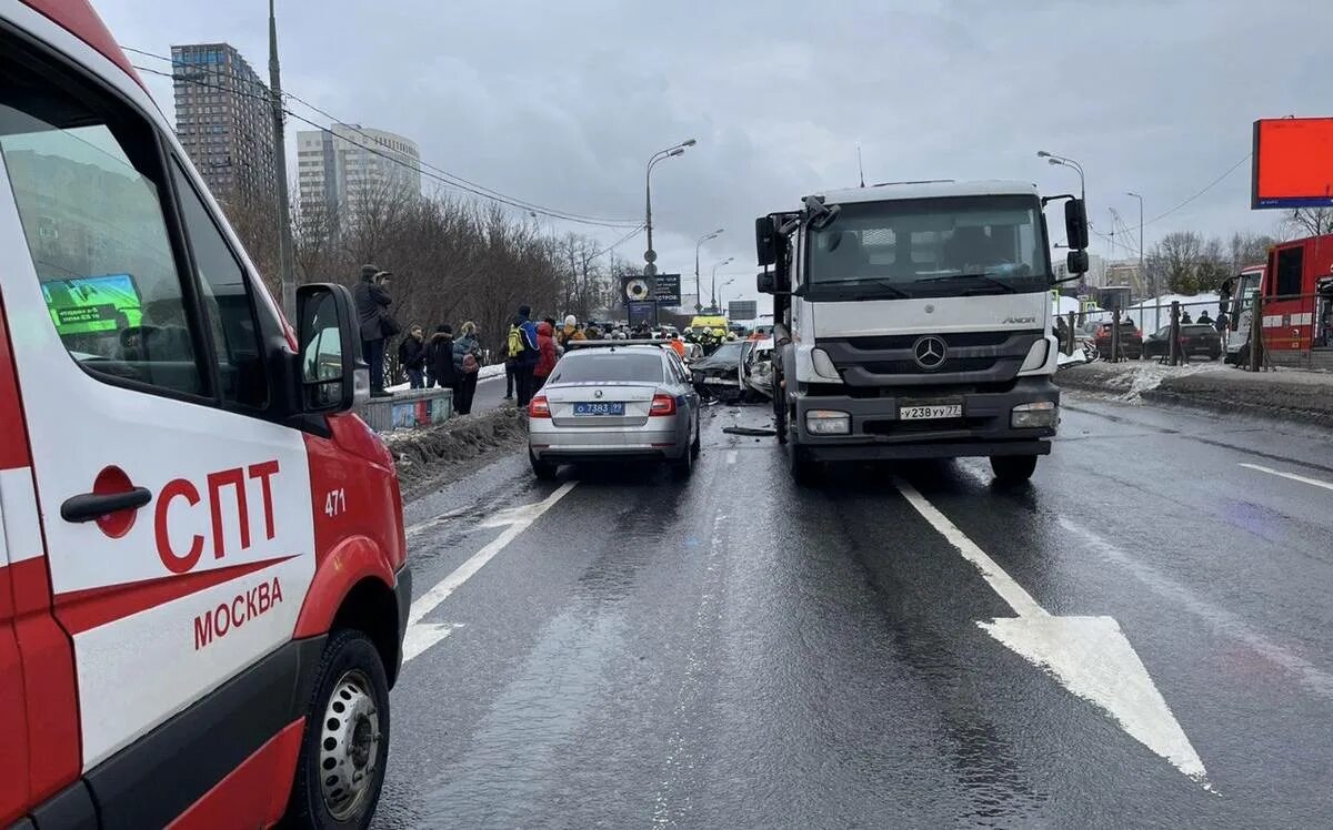 Авария на Рублевском шоссе. ДТП на Рублевском шоссе сейчас.