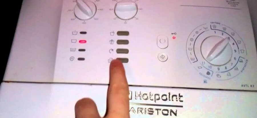 Машина хотпоинт аристон ошибка f05. Стиральная машинка аристон avtl 83 коды ошибок. коды ошибок стиральных машин аристон avtl 109. стиральная машина hotpoint-ariston avtl 109. стиральная машина аристон avtl 83.