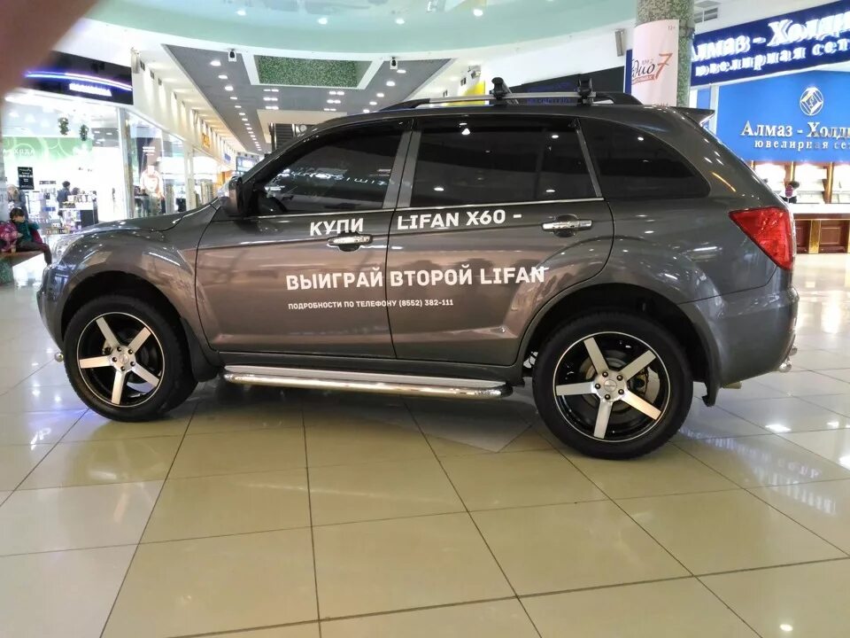 Купить лифан колеса. Lifan x60 колеса r19. Lifan x60 на r19. Lifan x60 r22. Lifan x60 r18.