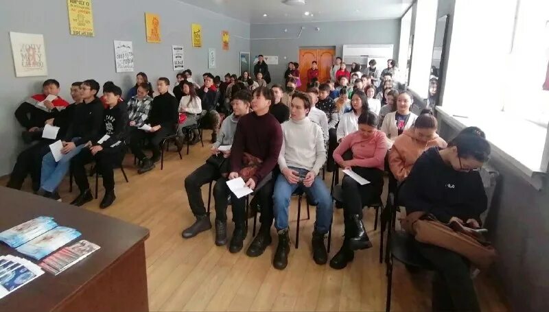 Тувинский техникум информационных технологий. Тувинский техникум информационных технологий внутри. 38. Тувинский техникум информационных технологий. Колыбель тувинцев.