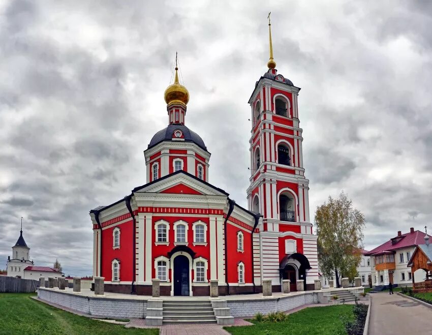 Троице-Варницкий монастырь. Троицкий Варницкий монастырь.