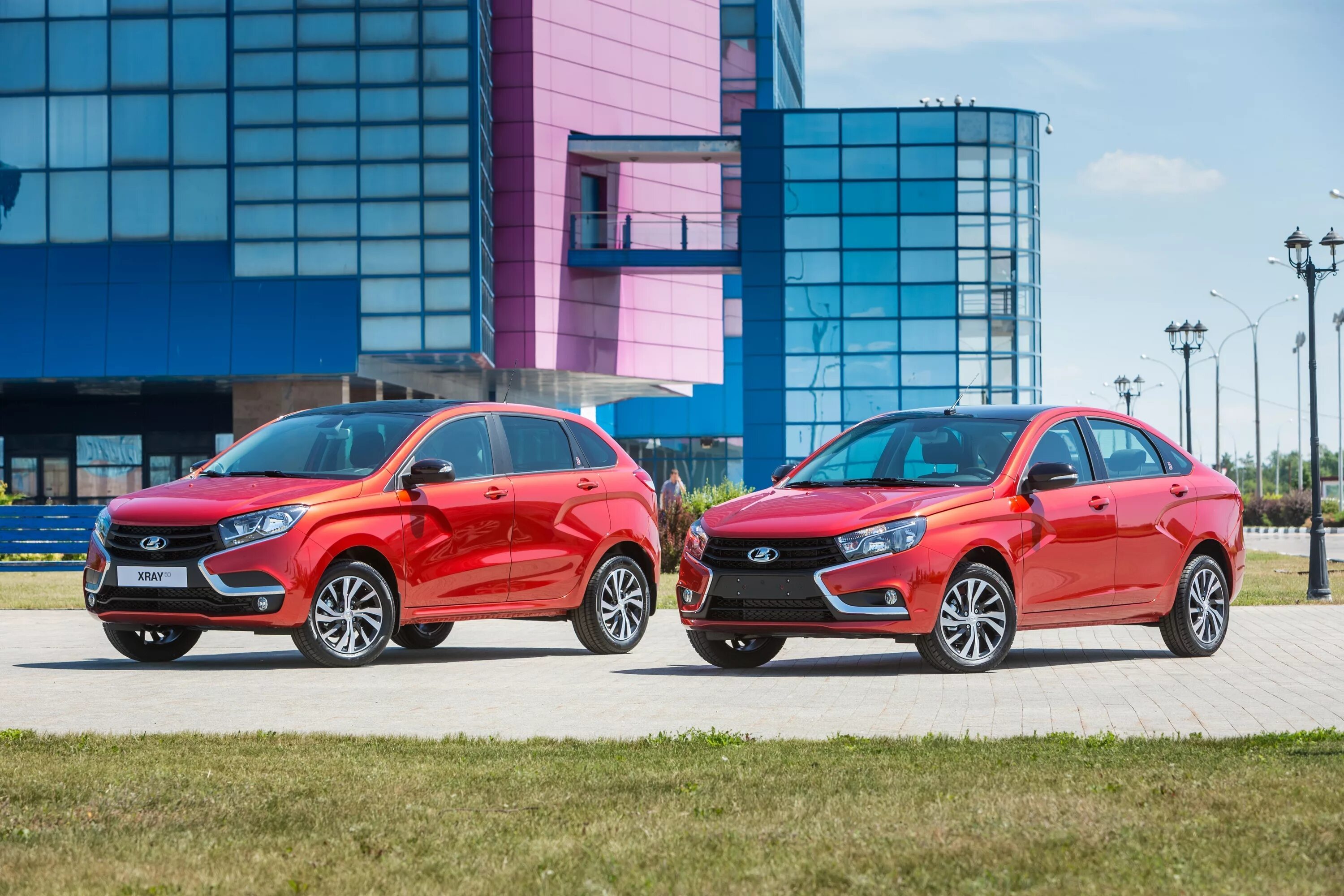 Автоваз отзывает. Сборка отечественных машин. 1118370533 автоваз. Новая линейка автоваза. Автоваз отзывает автомобили.