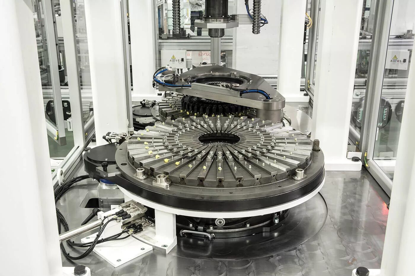 Broiler machine. Winding technology. Winding technology. Foil winding machine nivel smart. Winding technology.