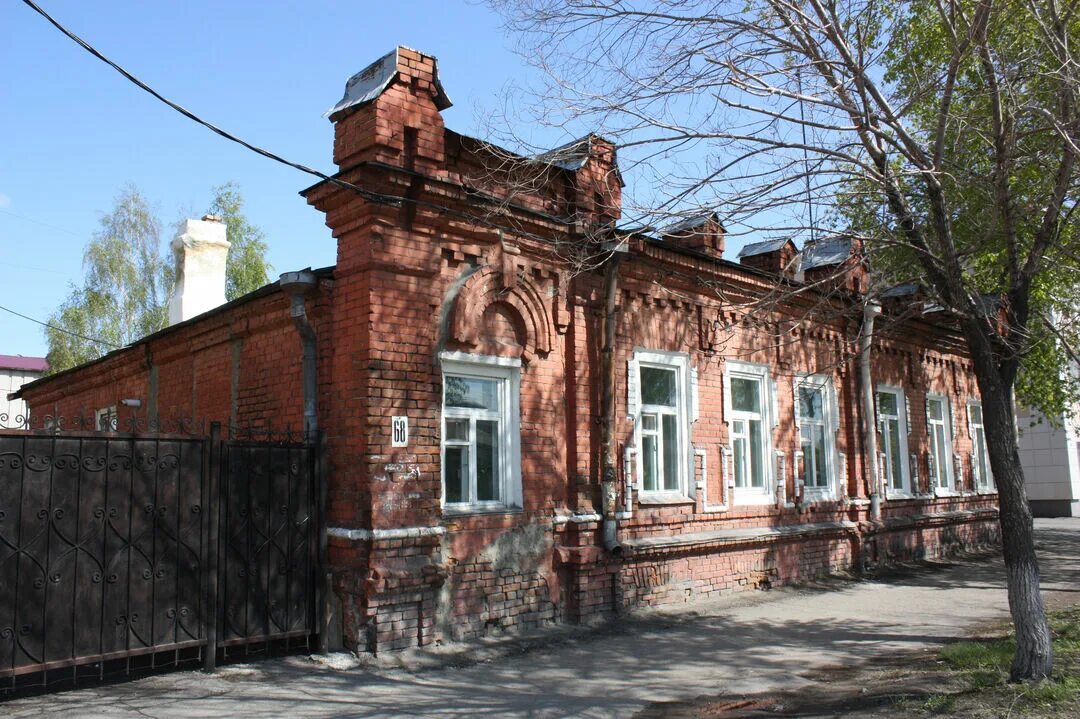АРИЯ ГЕРОЙ АСФАЛЬТА, УЛИЦА РОЗ - YouTube