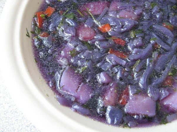 Борщ с краснокочанной капустой. Щи из краснокочанной капусты. Борщ с краснокочанной капустой и свеклой. Борщ с краснокочанной капустой. Щи из фиолетовой капусты.