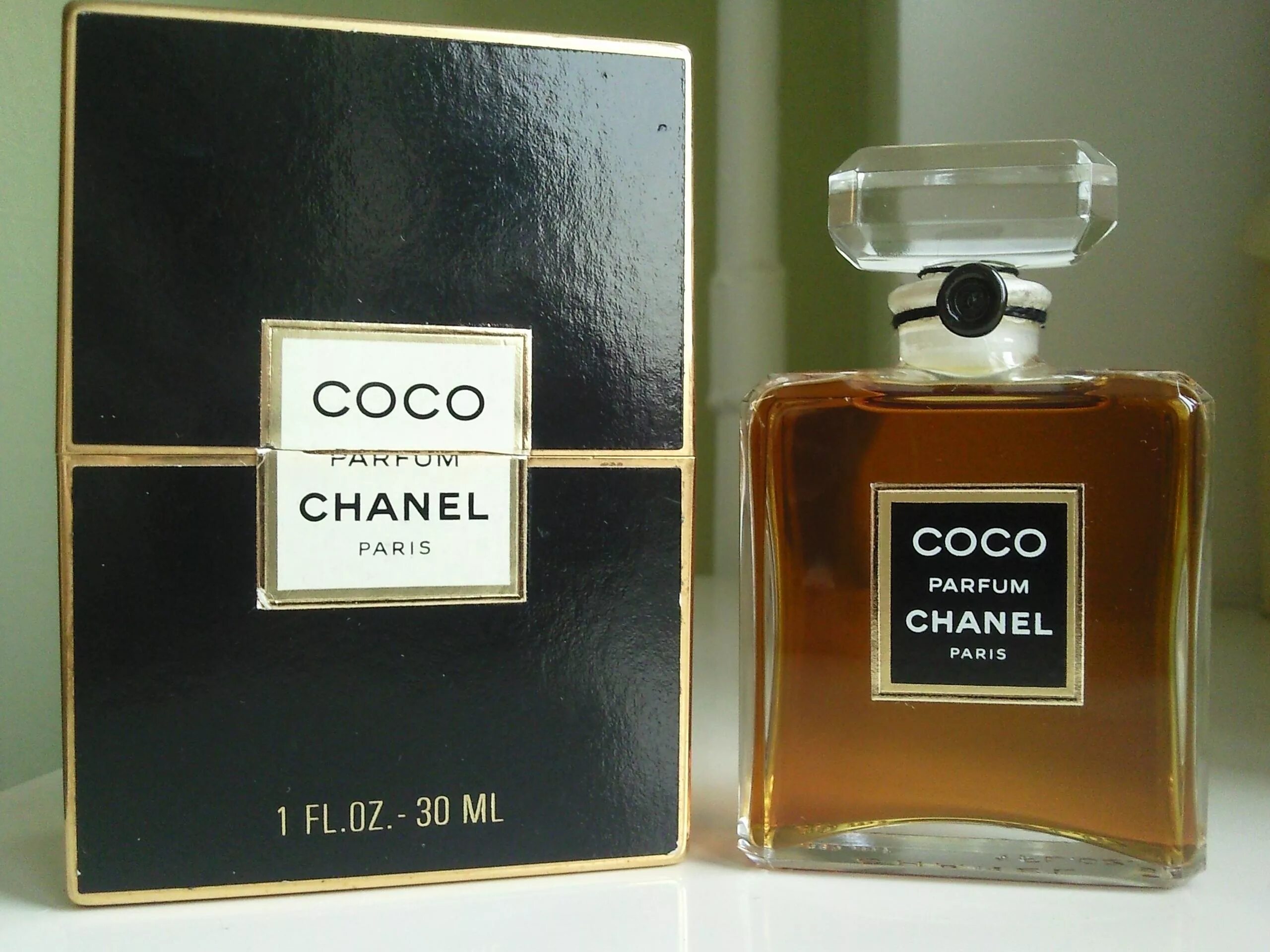 Купить коко шанель оригинал. Коко Шанель духи мужские. Парфюм Chanel 35 Coco. Coco Chanel духи 30мм. Coco Chanel духи мужские.