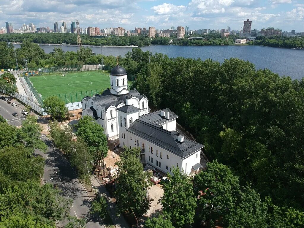 Храм святого владимира в тушино. Храм Николая Чудотворца в Тушино. Никольская Церковь Тушино. Храм Николая Мирликийского в Тушино. Церковь Николая Чудотворца в Тушине.