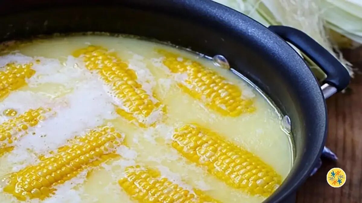 Добавить сахар при варке кукурузы. Добавить сахар при варке кукурузы