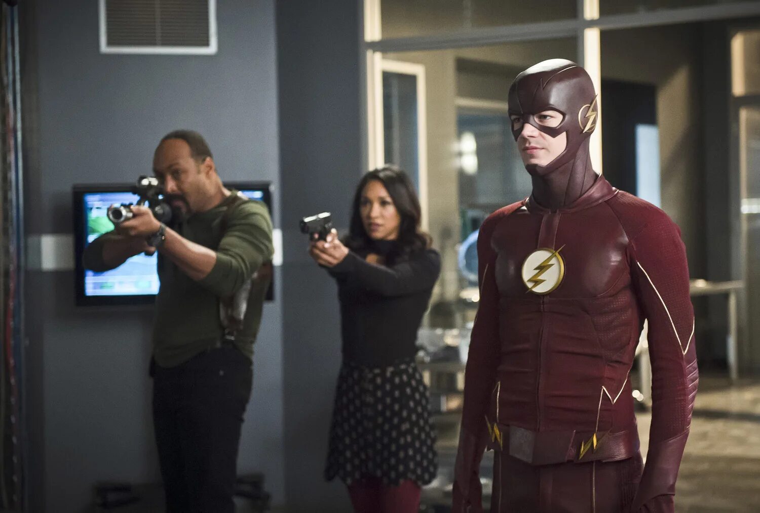 Click flash. The flash, season 2 фильм 2014. флеш 2 сезон зум. флэш 2 сезон 2 серия. кэндис паттон флэш.