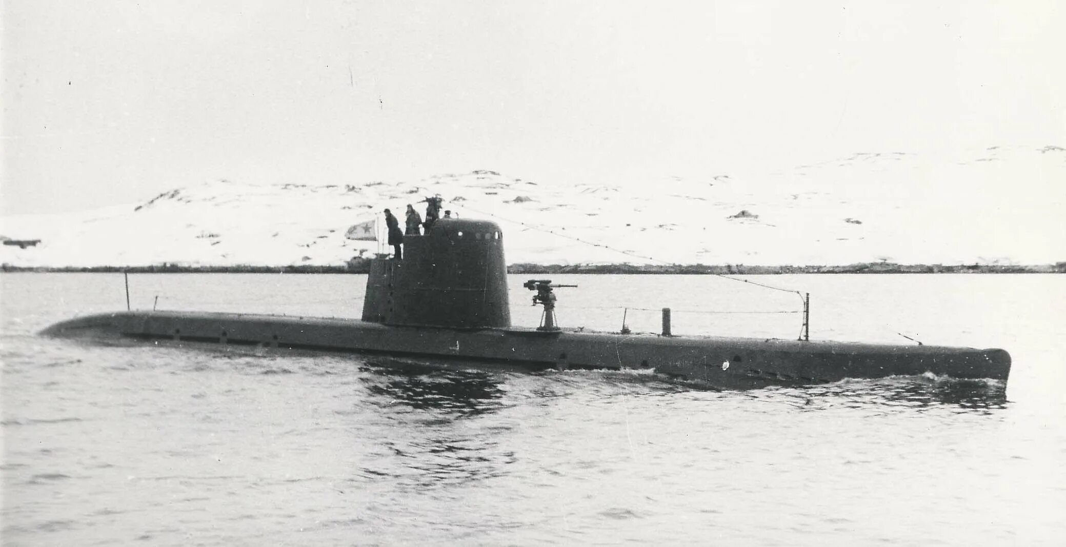 Тип м 19 10. Подводная лодка м 171 Малютка. Подводная лодка м-105 Челябинский комсомолец. Подводная лодка Малютка 1941-1945. Подводная лодка 1941-1945 СССР.