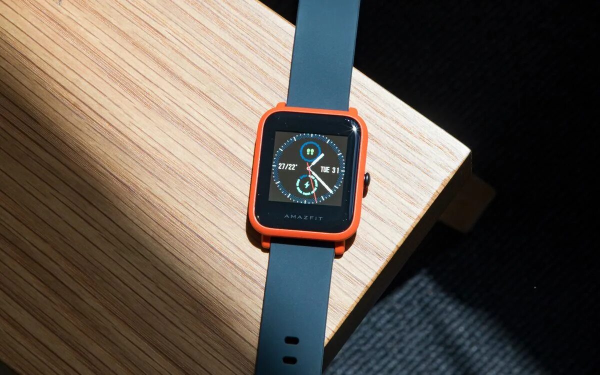 Часы амазфит приложения андроид. Amazfit a1608. Amazfit Bip. Кожаный ремешок для женских Amazfit / смарт-часы a2172 Bip 3. Амазфит экраны.