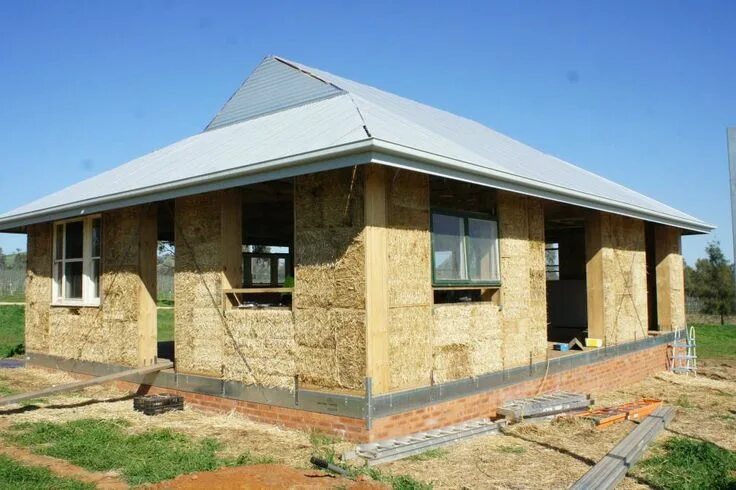 Проекты домов из соломы под ключ how to make hay bail houses pictures Архитектура, Амбары, Строительство дома