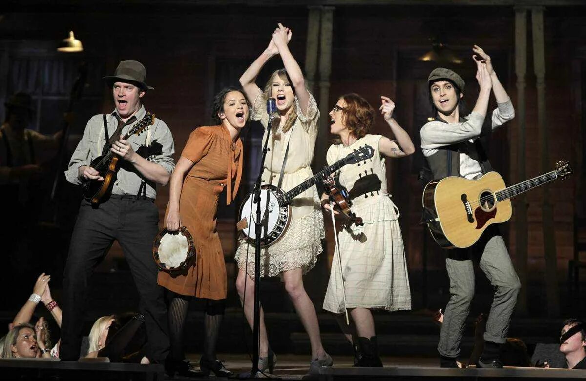 Кантри рок. Сообщение на тему кантри. Кантри мьюзик. Музыкальный жанр сша. Американские виды музыки.