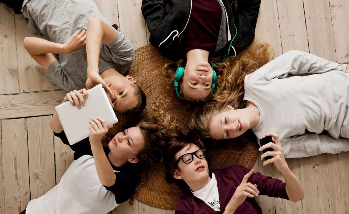 Хобби для подростков. Современная молодежь. Повседневная жизнь подростка. Подростковые интересы. Юношеский возраст.