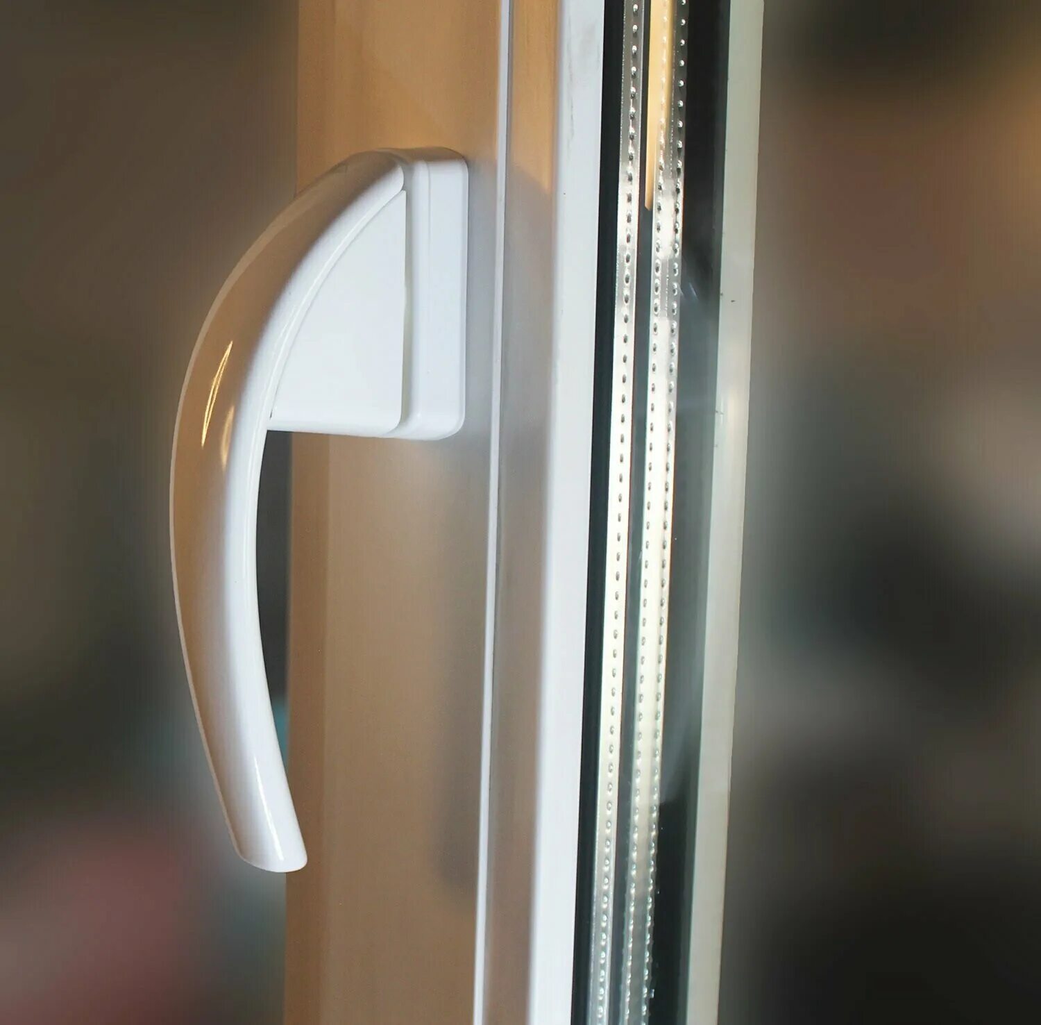 ручка оконная рото лайн штифт 40мм. рото свинг ручка белая оконная. рото свинг ручка белая оконная. ручка rotoline 37 мм с логотипом roto. ручка рото свинг.