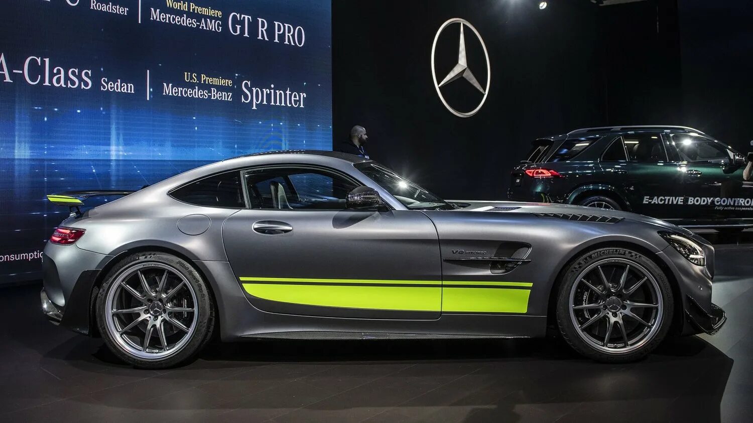 Mercedes amg gt 2020. мерседес-бенц амг gt 2021. Mercedes amg gt r 2020. Mercedes amg gt r pro. мерседес gtr amg 2020.