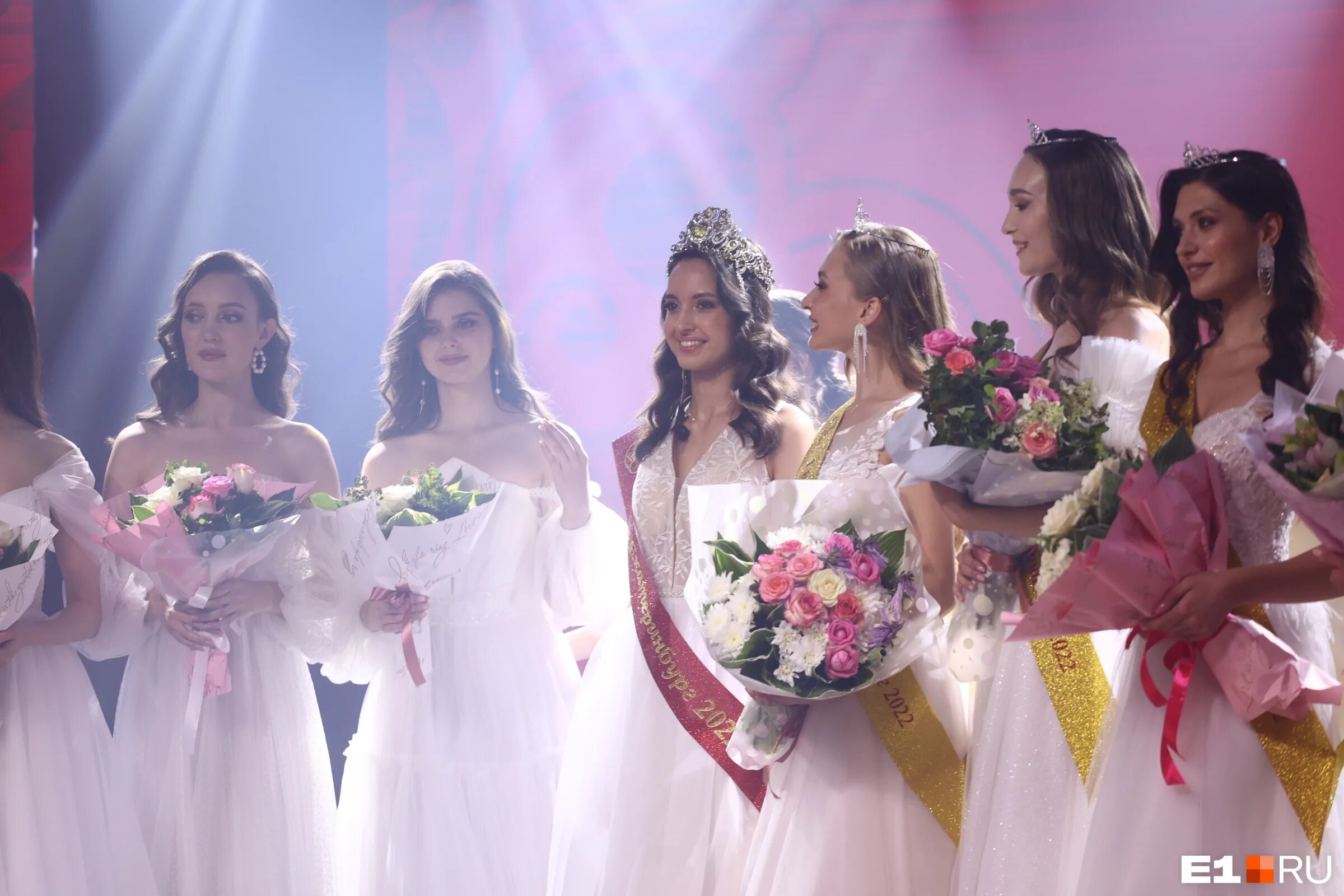 первая вице мисс екатеринбург 2021. мисс екб 2019. конкурсы красоты екатеринбург. вице мисс урал 2019. мисс екатеринбург 2019 победительница виктория вершинина.