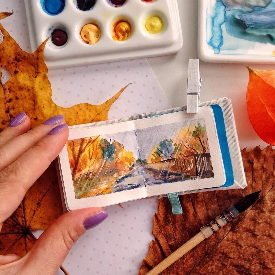 коробка для красок миниатюр. миниатюра живопись. миниатюрки для кукол школьные принадлежности. миниатюра предметы. миниатюрные краски для кукол.