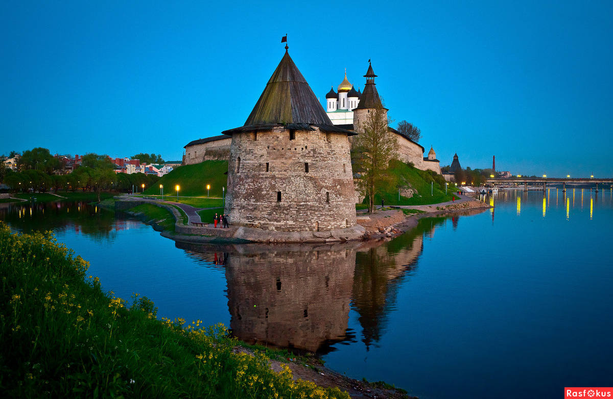 Архангельск соловецкие острова. Правовой режим земель историко-культурного назначения. Башни соловецкого монастыря. Земли историко-культурного назначения примеры. Историческо-культурный комплекс соловецких островов.