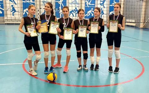 Какими могут быть соревнования по волейболу