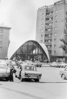 Челюскинцев 52