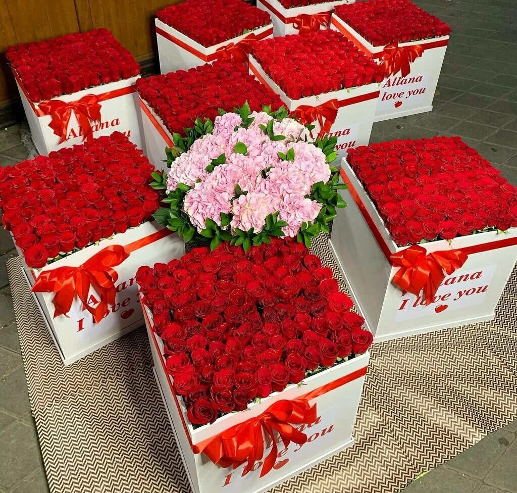 Улица коммунаров елец цветочные магазины. Дари цветы цветочный магазин. Цветочный магазин коммунаров елец. Липецкая область, елец, радиотехническая ул. Цветочный елец.