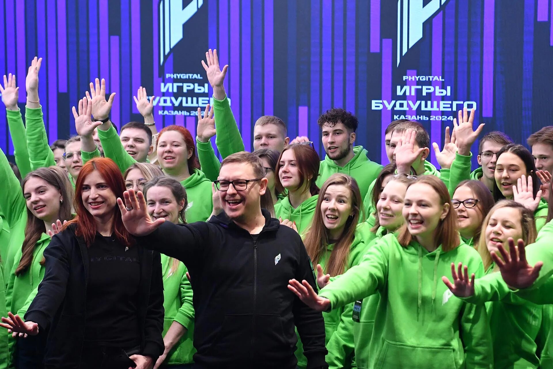 Казань игры будущего 2025 до какого числа. Игры будущего 2025 волонтеры казань. фиджитал игры казань 2025. игры будущего казань 2025 логотип. что такое игры будущего в казани в 2025 году.