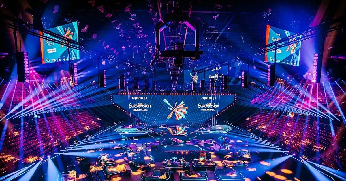 Eurovision finals. Евровидение Роттердам 2021. Евровидение 2021 Ahoy Arena. Сцена Евровидения 2021. Rotterdam Ahoy Евровидение.