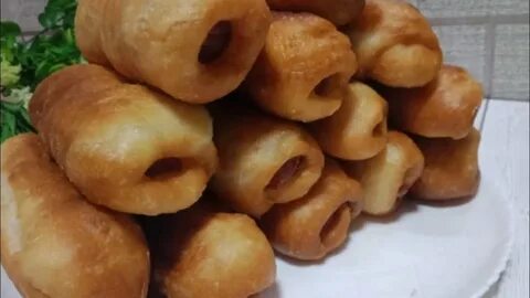 Сосиски в тесте без дрожжей на сковороде