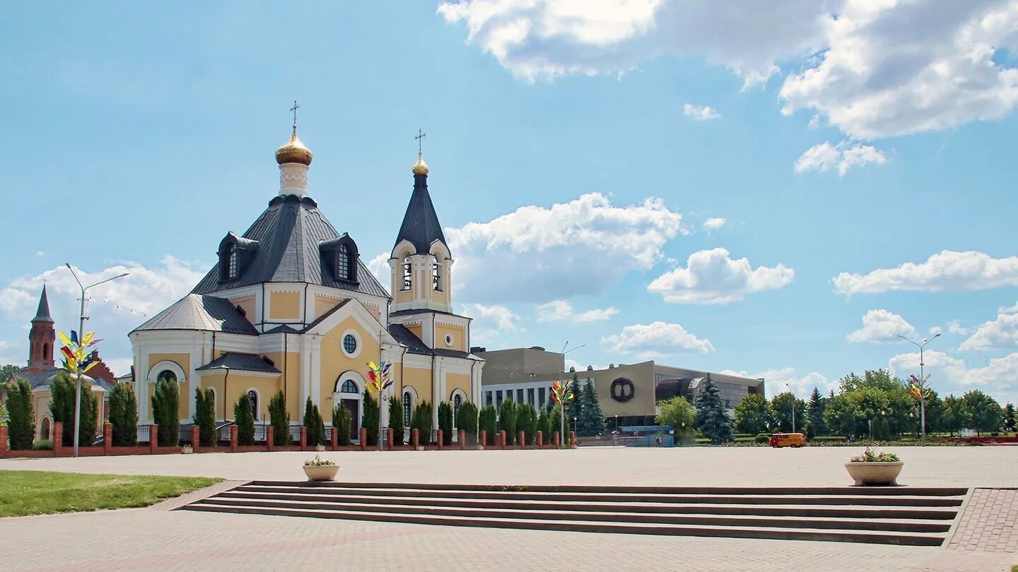 Заказы речица. Город речица гомельской области. каплица ефросиньи полоцкой речица.