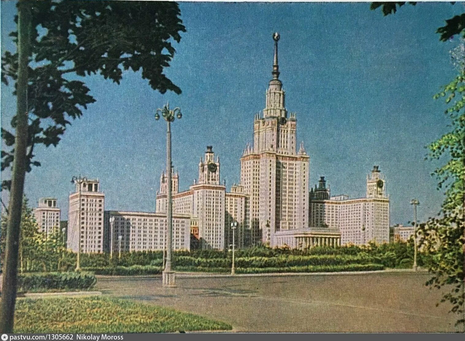 Мгу 30. Москва МГУ 1960. МГУ на Ленинских горах. Сталинские высотки МГУ. Главное здание МГУ на Ленинских горах.