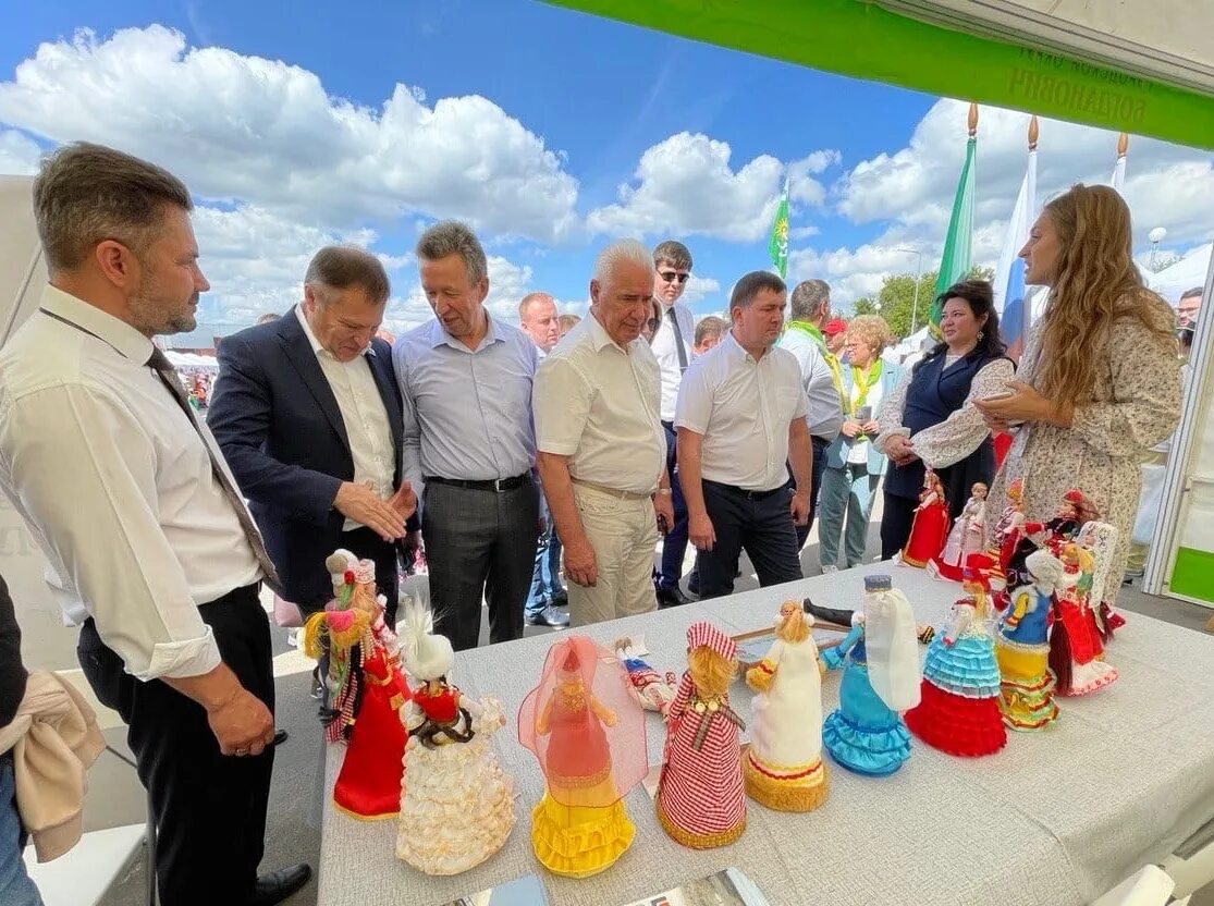 Казачье раздолье фон. День города богданович. День города богданович. Фестиваль казачье раздолье. Кашинский хоровод богданович.