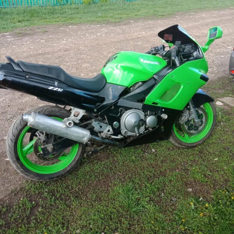 Кавасаки ЗЗР 400. Kawasaki ZZR 400. Кавасаки ниндзя ZZR 400. Кавасаки ЗЗР 400 черно зеленый. Купить кавасаки ззр 400