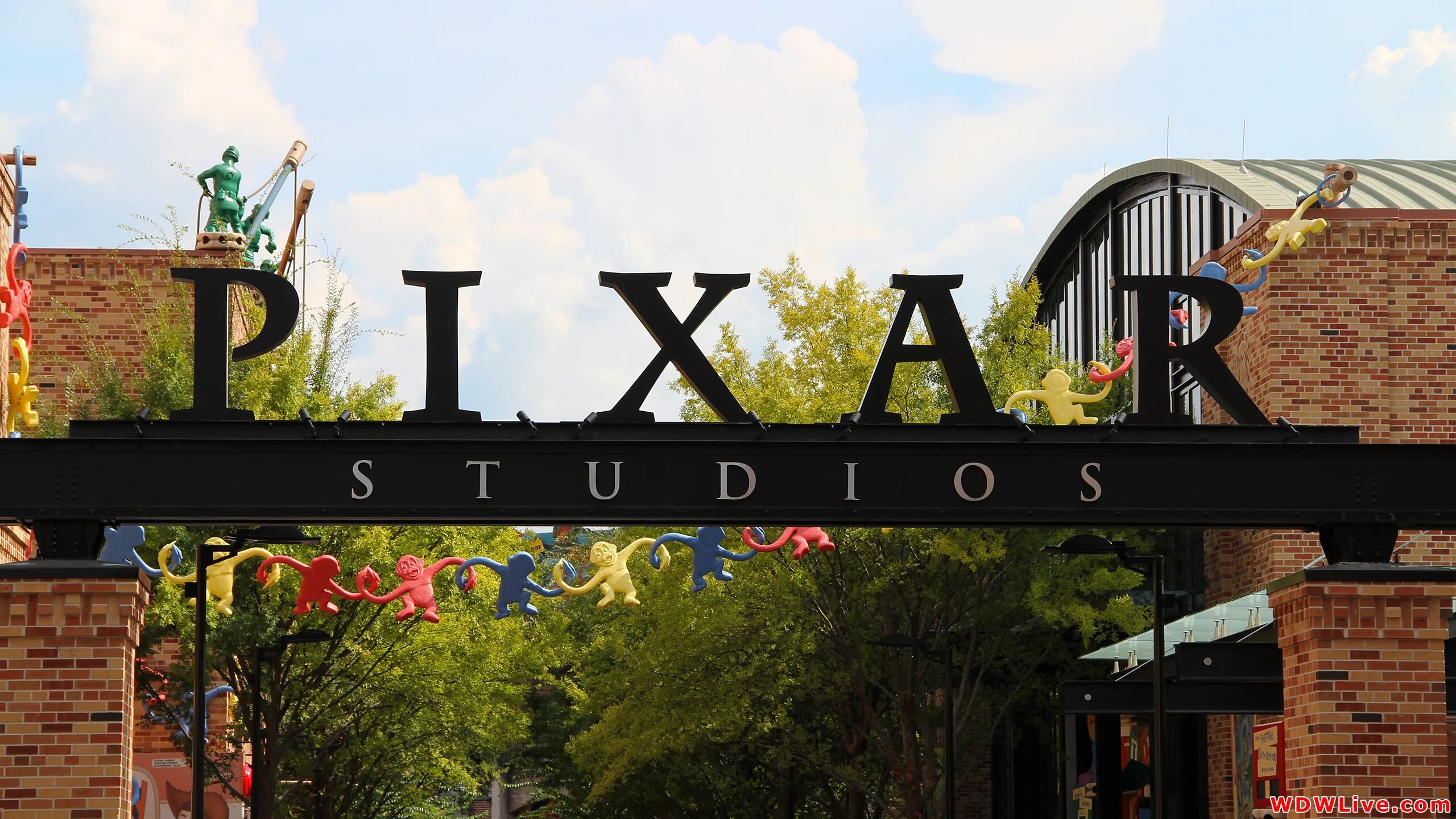 Pixar animation Studios. Pixar animation Studios студия. Pixar кинокомпании. Фирма Пиксар. Компания пиксар