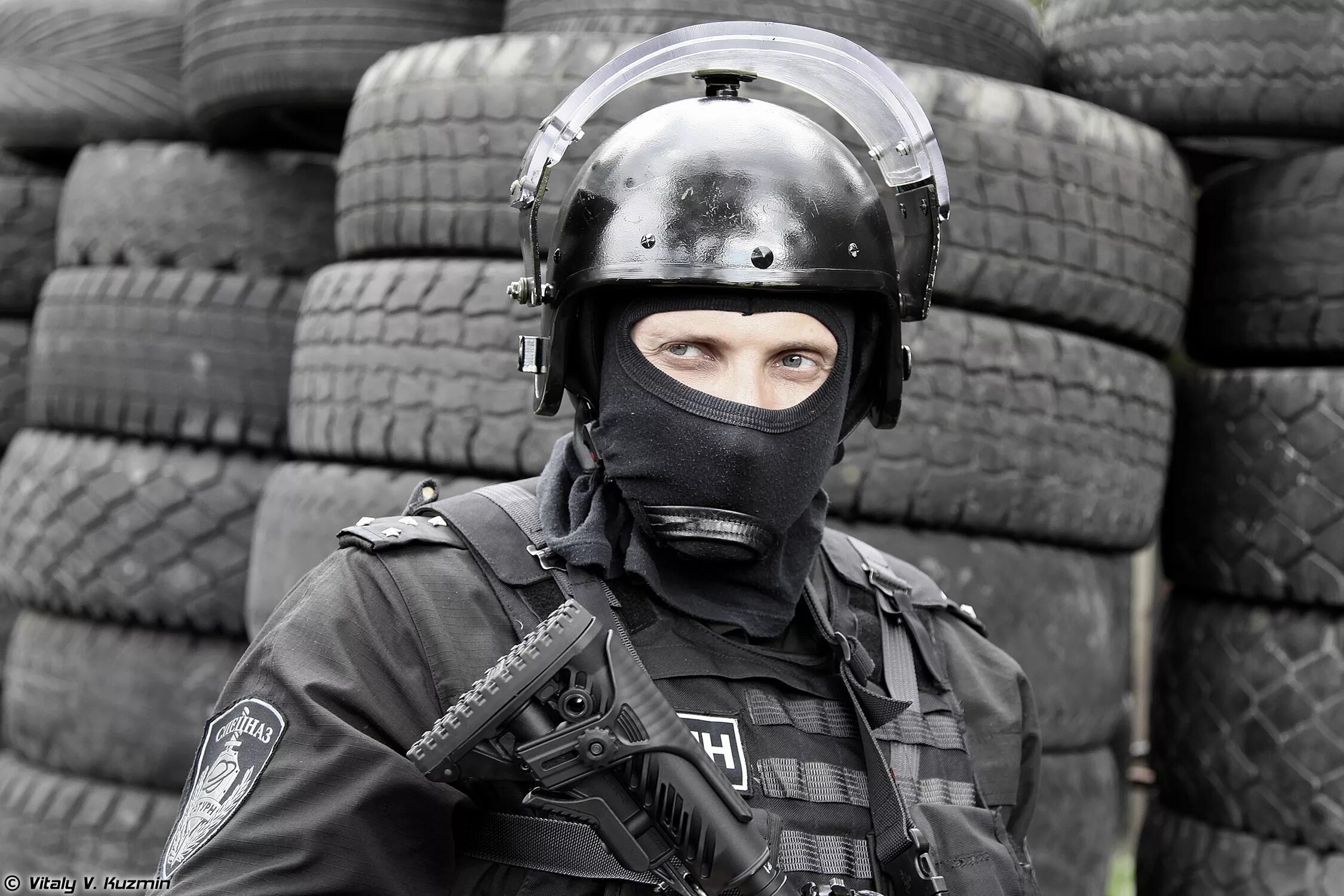 Осн 5 букв. Спецназ фсин сатурн. спецназ осн сатурн. экипировка спецназа фсин. спецназ фсин смерч.