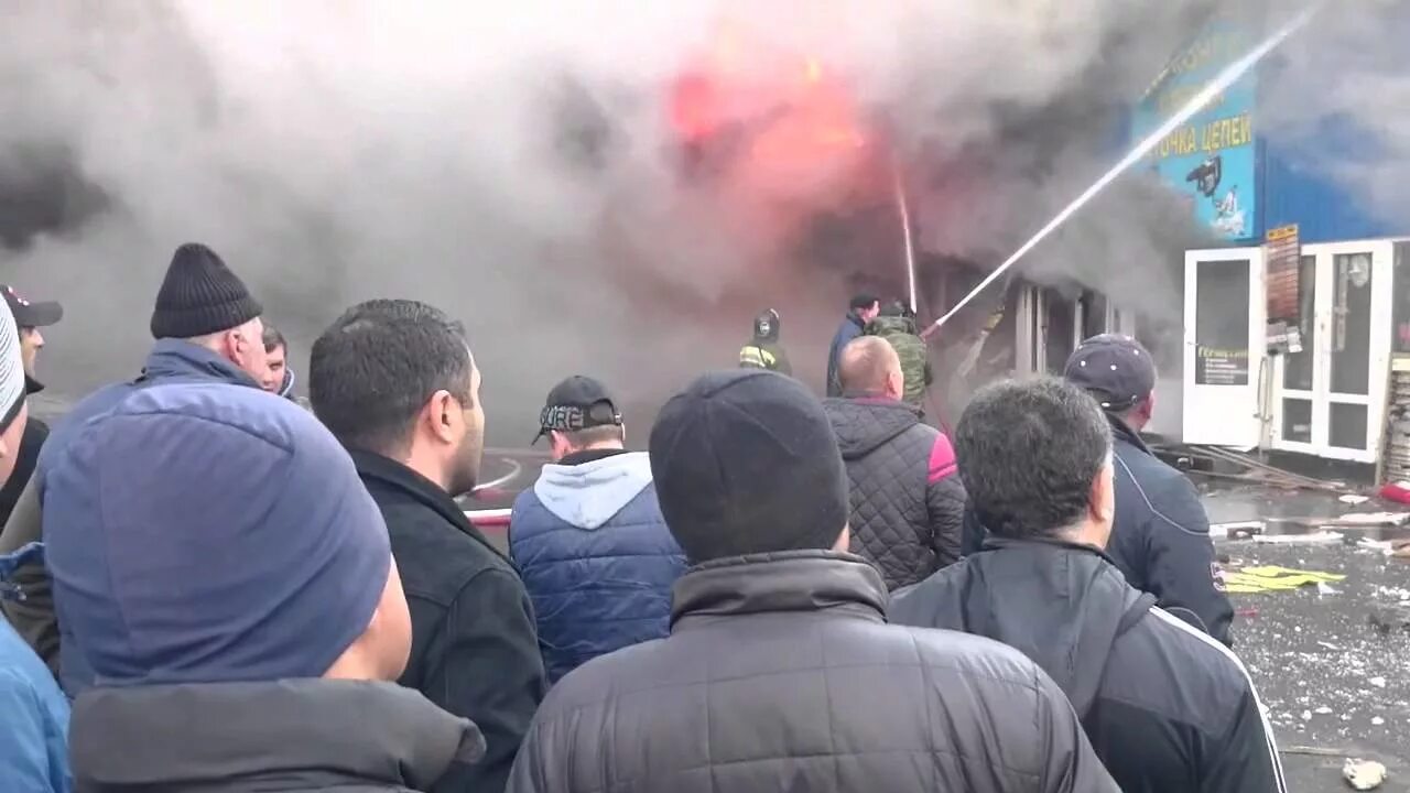 Пожар на киевском шоссе. Пожар на минском шоссе сегодня. Пожар на минском шоссе сегодня. Авария на мкад минск сегодня. Пожар на минском шоссе сегодня.