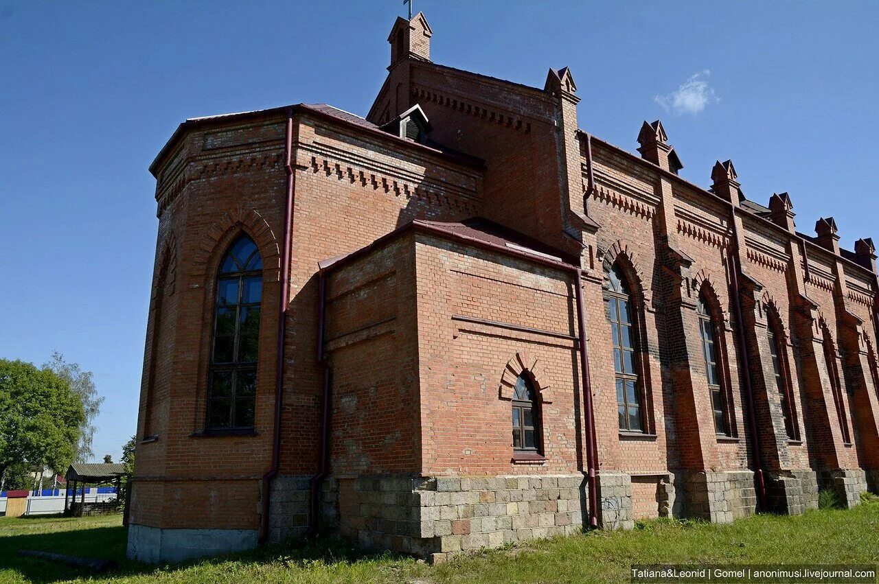 Костёл святого антония падуанского. Рогачёв беларусь достопримечательности. Рогачев достопримечательности. Рогачев достопримечательности. Город рогачев гомельская область достопримечательности.