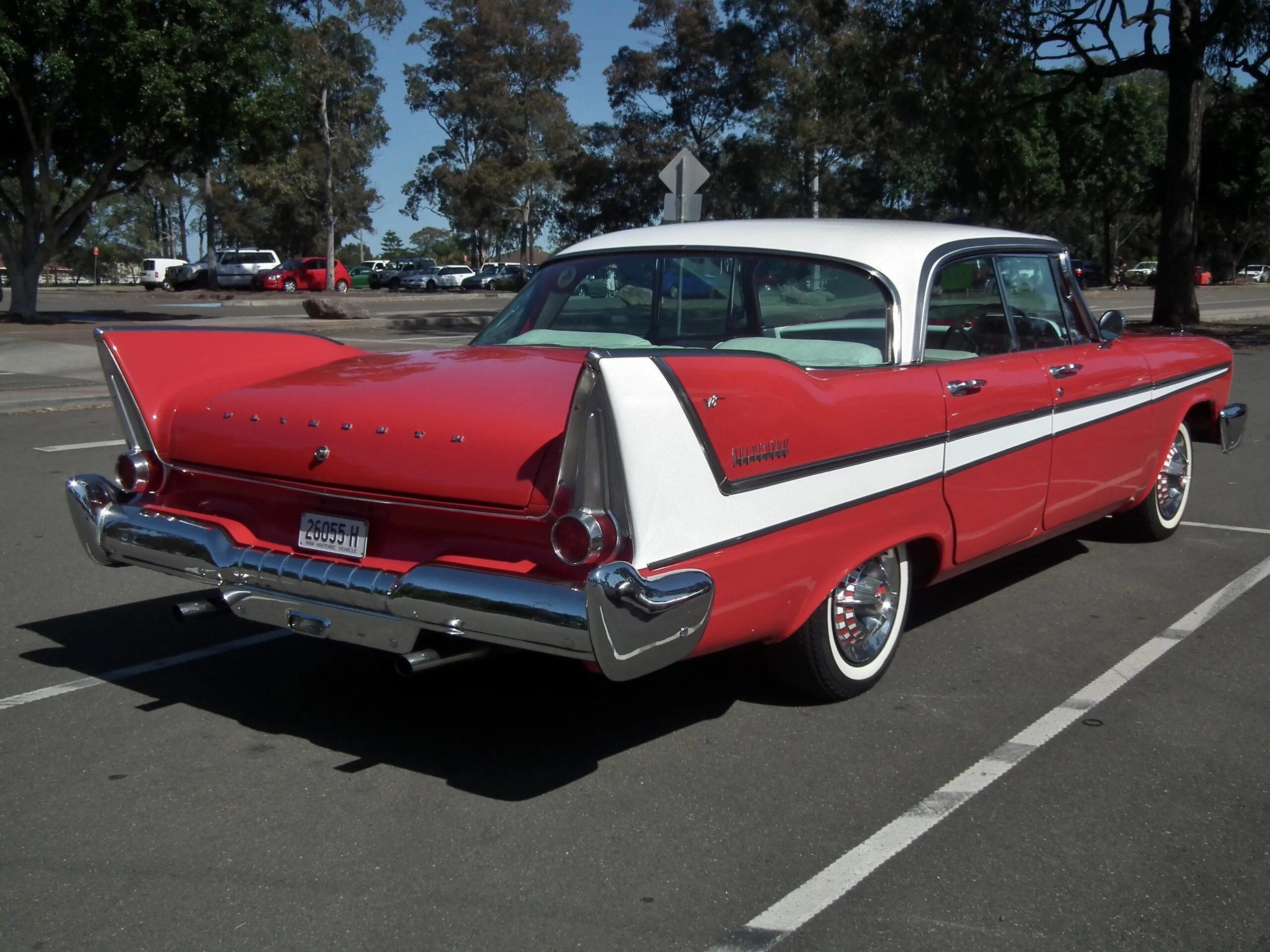 Plymouth 1956. Plymouth plaza 1957 2-door sedan. Машина plymouth roadrunner. Новый плимут. Машина плимут мк2.
