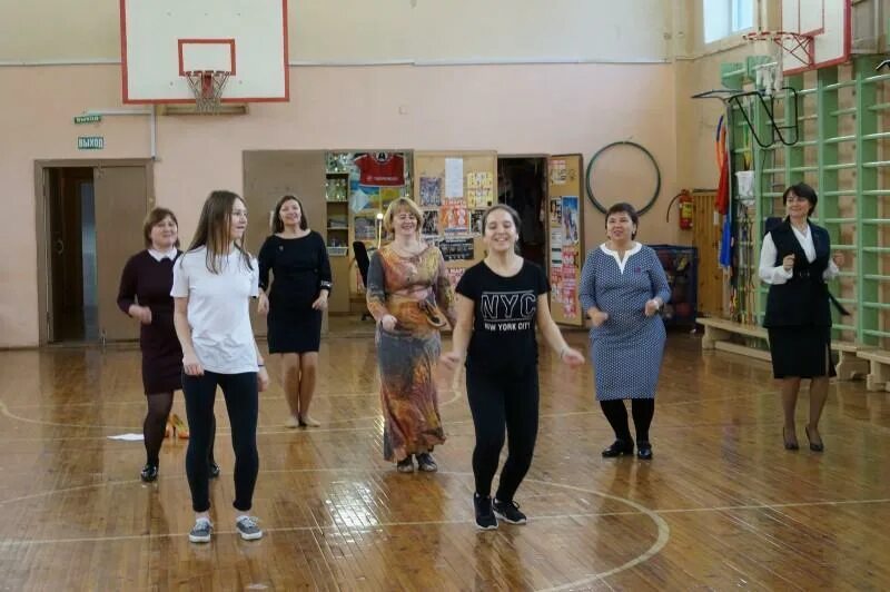 Лицей 3 адрес. Лицей 3 екатеринбург. экологический лицей 3 екатеринбург. лицей 3 екатеринбург учителя. школа 3 екатеринбург.